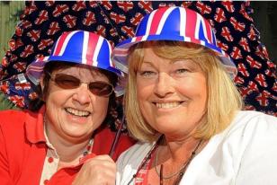 Best friends Jane Bryant, left, and Linda Trewern have fun in the sun Best friends Jane Bryant, left, and Linda Trewern have fun in the sun